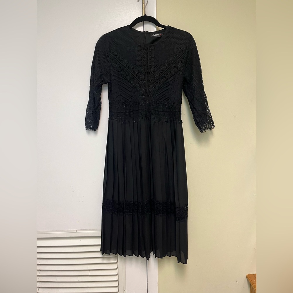 Black long sleeve dress